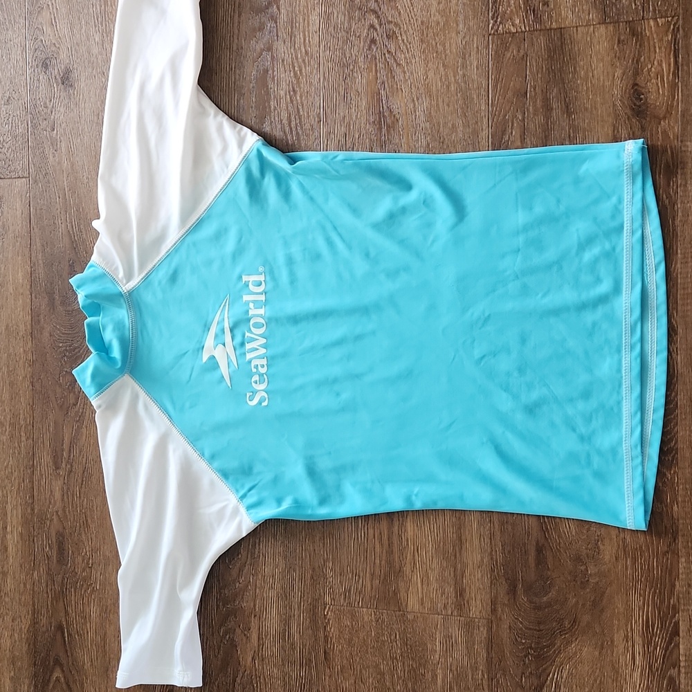 Unisex Tween Sea World Rash Guard